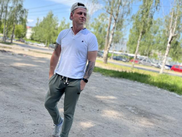 MichaelHero - Live sex cam - 17296174