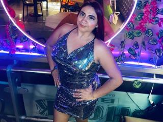 NahelaBigMelonsX - Sexe cam en vivo - 17298218