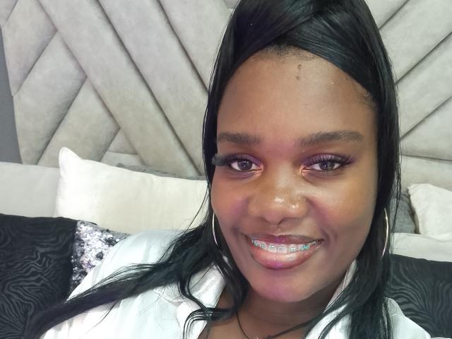 KasaandraSmith - Live sex cam - 17305286