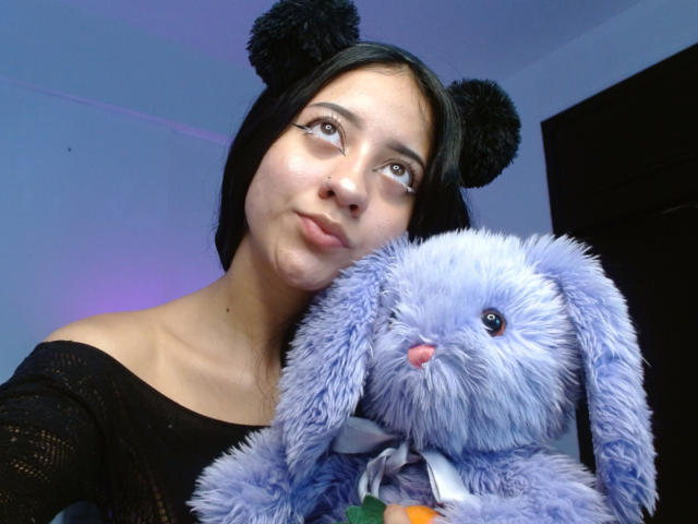 ValerieHang - Live sex cam - 17308434