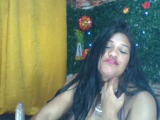 MichelleBrito - Live Sex Cam - 17309094