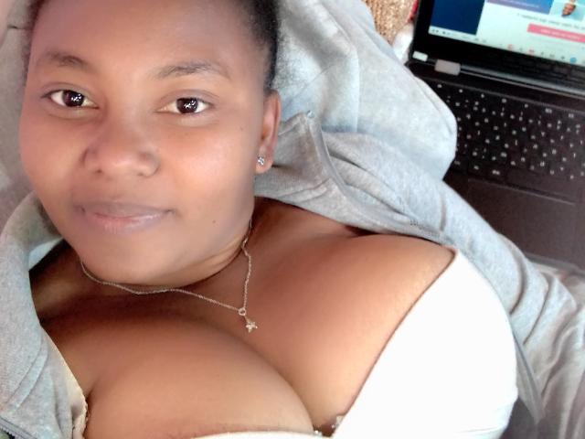 Vianey - Live sex cam - 17313818