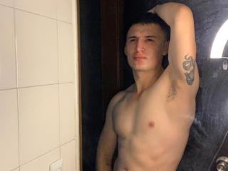 JakobVladis - Live porn &amp; sex cam - 17316406