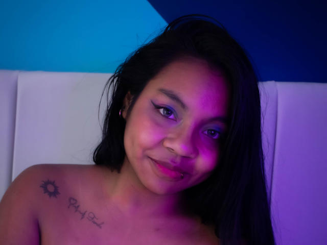 NathashaJhonsom - Live Sex Cam - 17317078