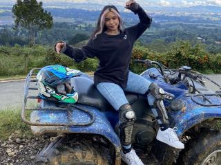 SarahSalis - Live porn &amp; sex cam - 17318834