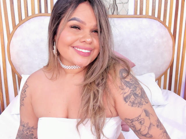 JulianaSousa - Live sex cam - 17320542