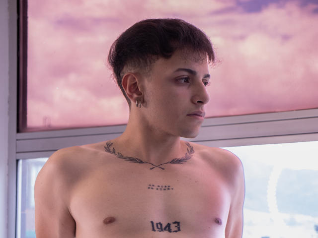 Josshuua - Live sex cam - 17321894