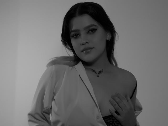 KimSummer - Live sexe cam - 17346622