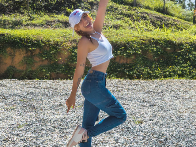 IvyFletcher - Live sex cam - 17352174