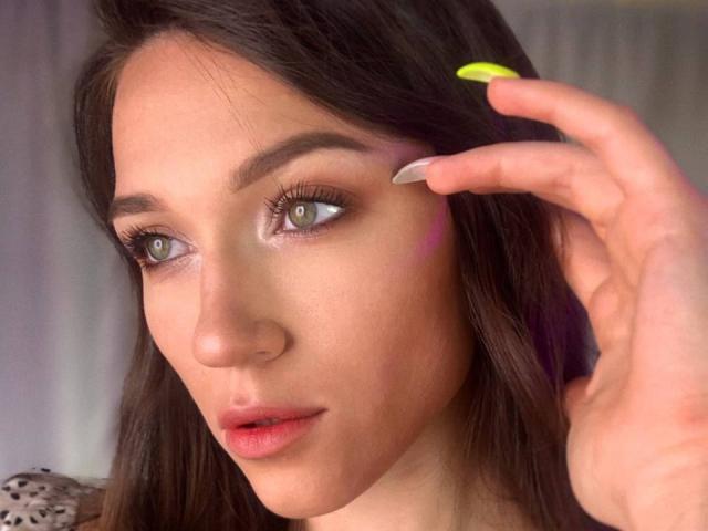 LovelyGirlI - Sexe cam en vivo - 17352766