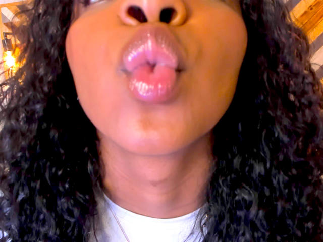 LisaMendez - Live porn &amp; sex cam - 17355186