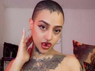 RoseFromHell - Live sex cam - 17358134
