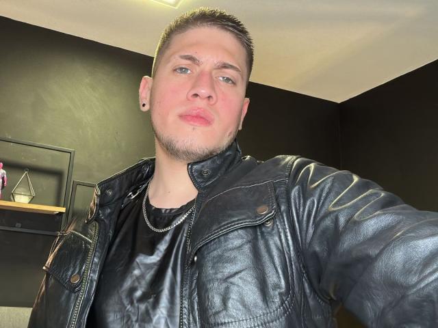 SebastiianMaxime - Live sex cam - 17363558