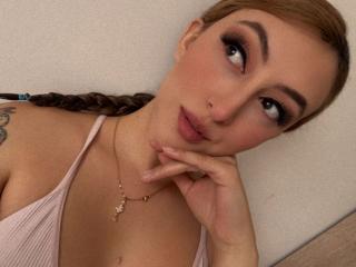 SabrinaMontana - Live sex cam - 17366786