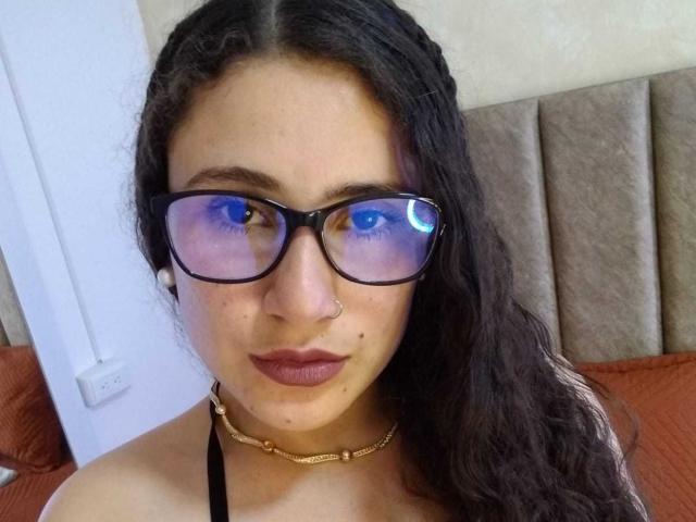 AmbertFerria - Live sex cam - 17367698