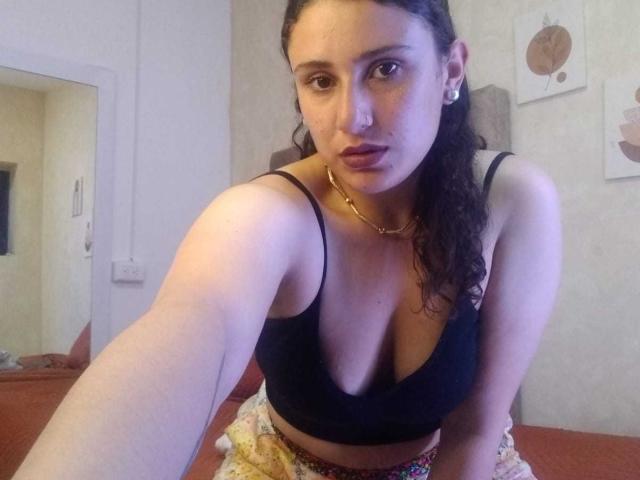 AmbertFerria - Live sex cam - 17367710