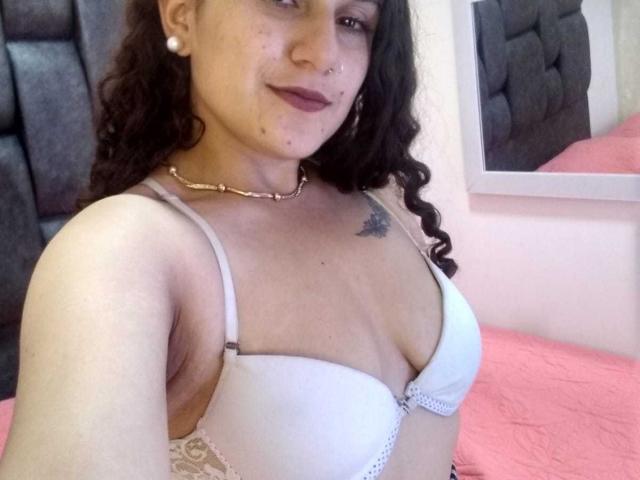 AmbertFerria - Live sex cam - 17367746