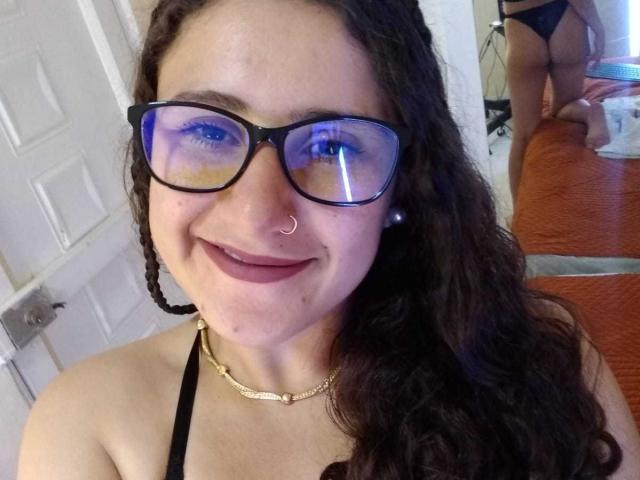 AmbertFerria - Live sex cam - 17367862