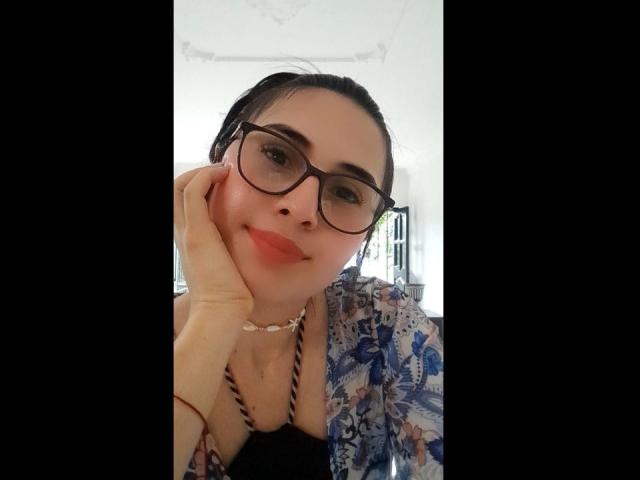 FrancheskaPierce - Live sexe cam - 17371914