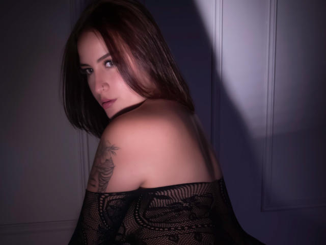 EmilyBrrown - Live porn &amp; sex cam - 17376286