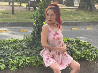 ZoeValeriius - Live sexe cam - 17377950