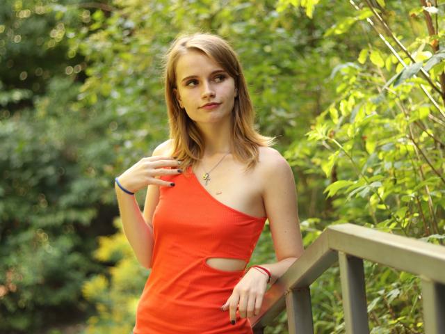 MargaritaKis - Live Sex Cam - 17378294