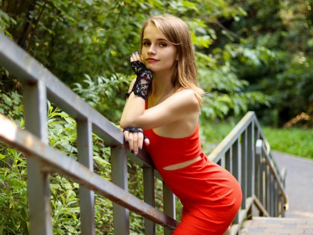 MargaritaKis - Live Sex Cam - 17378358