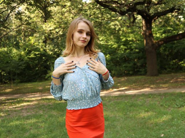 MargaritaKis - Live porn &amp; sex cam - 17378758