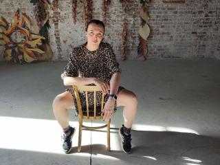 ShirleyFlower - Live porno og sexkamera - 17380726