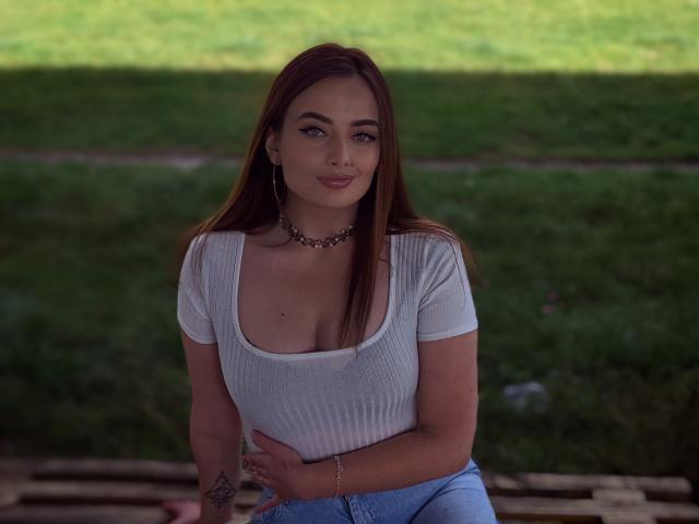 CalypsoNJones - Live sex cam - 17389242