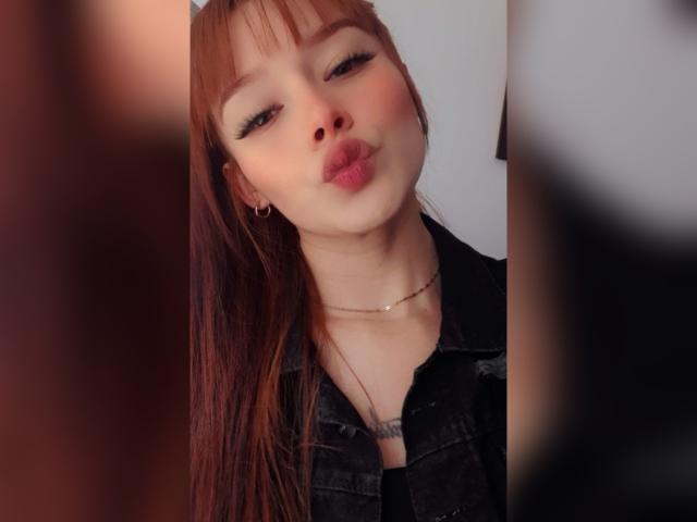 ScarlettAdamms - Sexe cam en vivo - 17393310