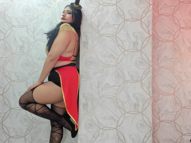 ShiaraRussi - Live Sex Cam - 17393466