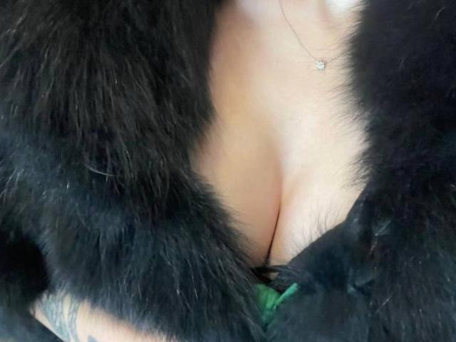 MilenaaMoon - Live sex cam - 17396518