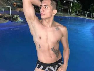 JostinClark - Live porn &amp; sex cam - 17401786