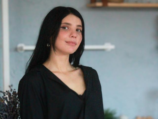 ElizavetaCino - Live sexe cam - 17412866