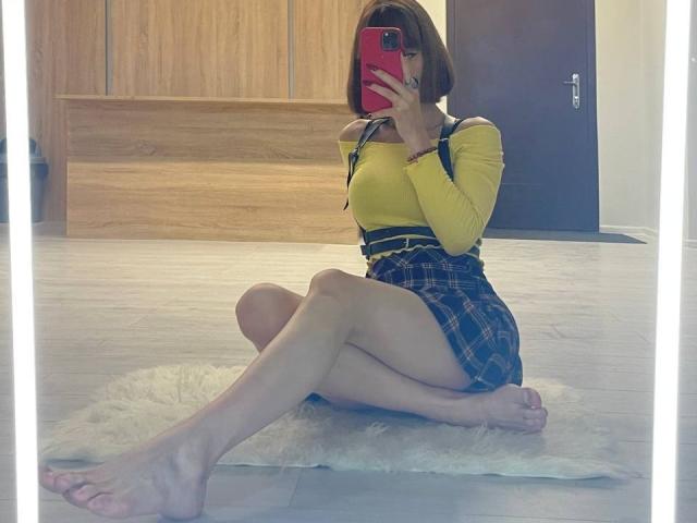 MilenaaMoon - Live Sex Cam - 17414230