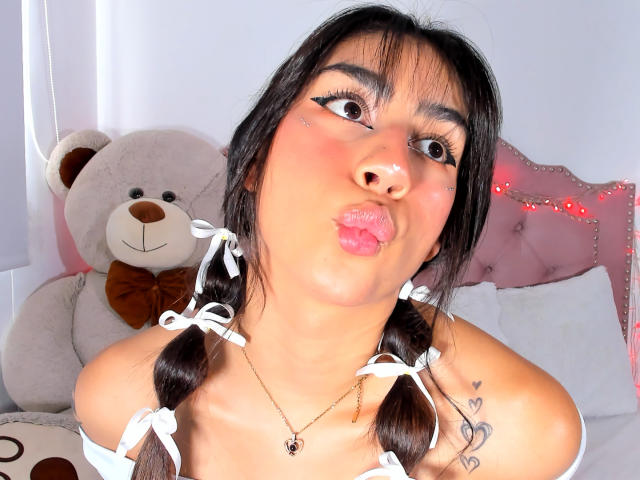 JessicaSoler - Live porn &amp; sex cam - 17417870