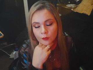 VictoriiaGray - Live porn &amp; sex cam - 17428822