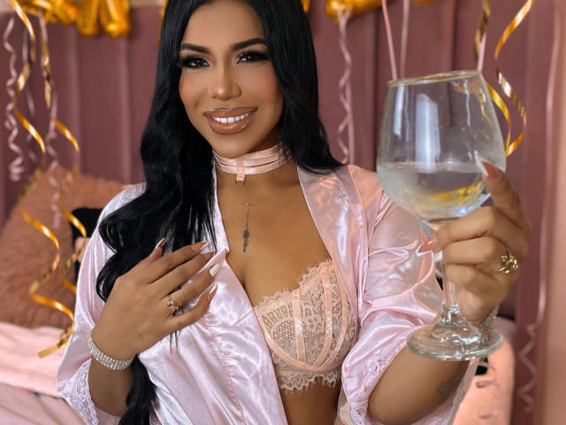 BellaIvanov - Live Sex Cam - 17434590