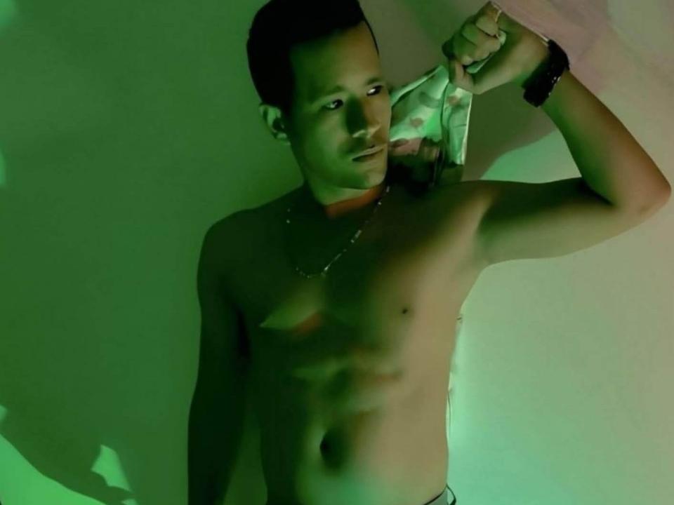 SexyThiago - Live porn &amp; sex cam - 17435814