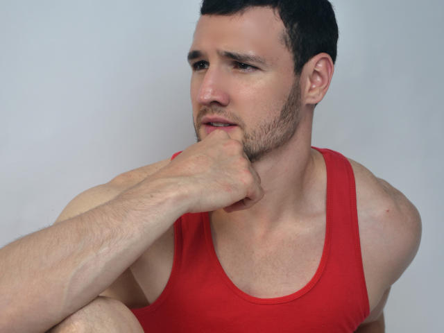 EstivenCastro - Live sex cam - 17441202