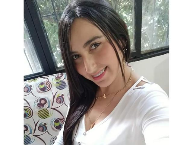 KingaNDher - Live sex cam - 17465110