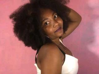 Vianey - Live sex cam - 17480342