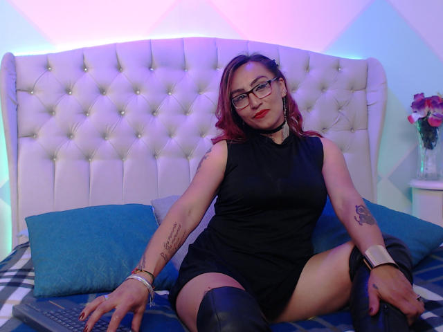 AgathaQueen - Live sexe cam - 17483090