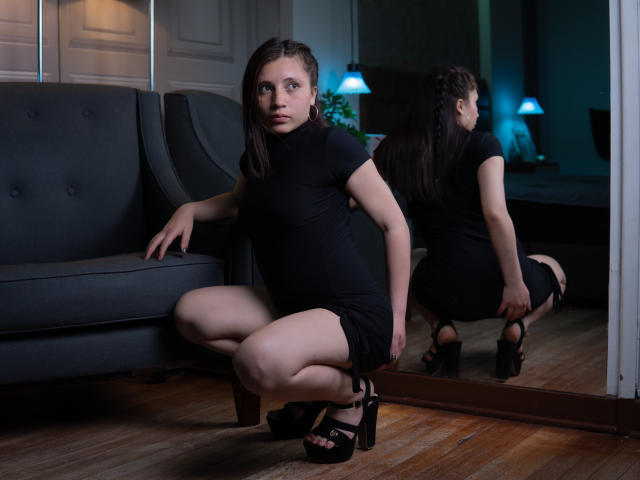 SabrinnaSilva - Live porn &amp; sex cam - 17491318