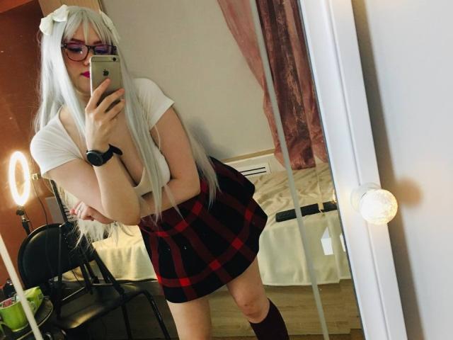 JuicyWay - Porno na żywo i seks kamera - 17493818