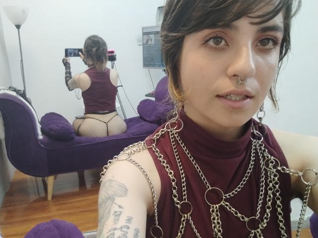 AmySpider - Live sex cam - 17493918