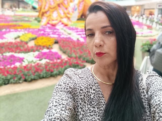 LuxuryMilf69 - Live Sex Cam - 17494502