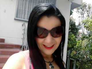LuxuryMilf69 - Live sex cam - 17494586