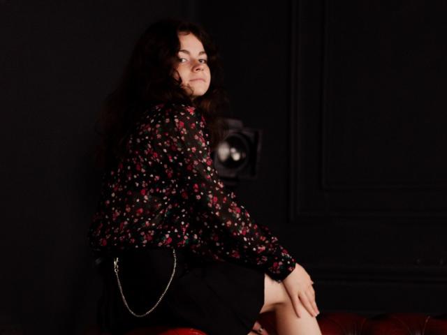 TinaRedly - Live porn &amp; sex cam - 17495198